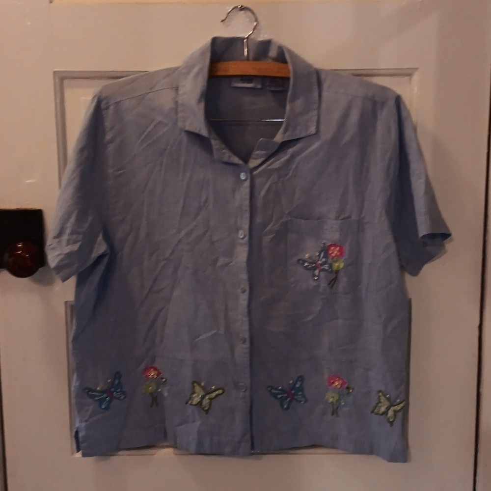 Jane Ashley large butterfly 🦋 sequins shirt